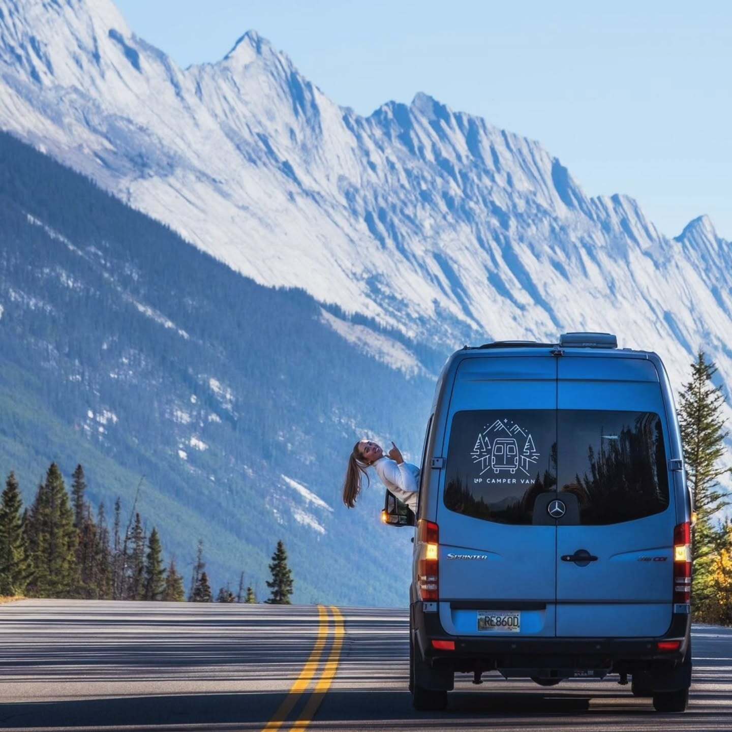 We are not very good at taking pictures. But thanks to our lovely renter and talented photographer @christian_tyler09 and his beautiful fiancé @danigarner0102, we can at least pretend that this photo belongs to us. We'll done guys, thank you!
#canadiannature #canadianrockies???????? #campervanrentalVancouver #ontheroad #vanlife #canada????????